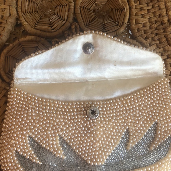 Cream and Silver Satin Beaded Clutch/Purse - Picture 8 of 12